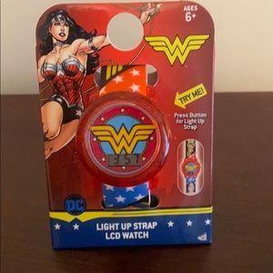 DC comics Wonder Woman light up strap LCD watch